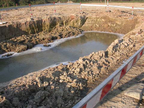 Festplatz Worms, Kanal unter Wasser